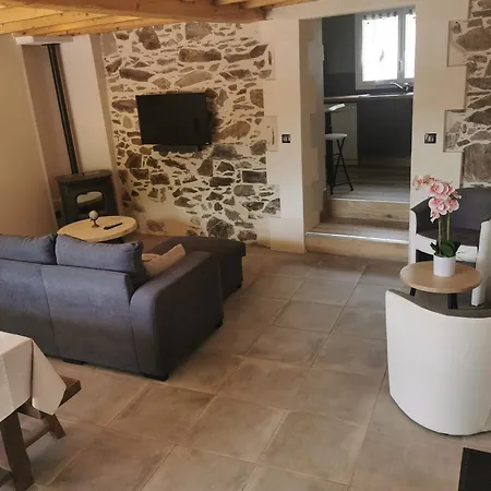 Gîte de montagne dans la vallée de Barousse Сasa de vacaciones Thebe